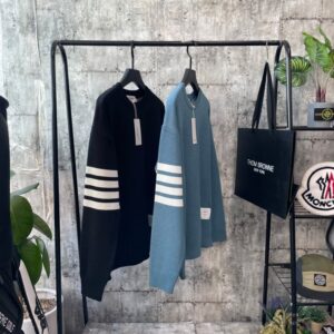 [국내배송]톰브라운 4선 니트