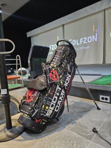 [국내배송]스카티카메론 미드나이트 겜블러 2024 써클티 스탠드백