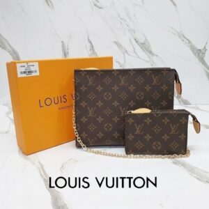 [국내배송]루이비통 토일레트리 파우치 온체인