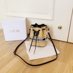 [국내배송]디올 뷰티 복조리백