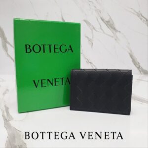 [국내배송]보테가베네타 인트레치아토 명함지갑