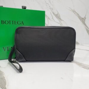 [국내배송]보테가 베네타 투톤 파우치