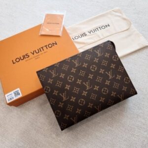 [국내배송]루이비통 토일레트리 파우치 클러치백(최상급 M47542)