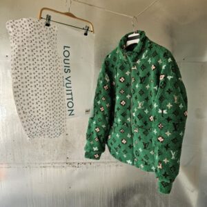 [국내배송]루이비통 모노그램 플리스 자켓